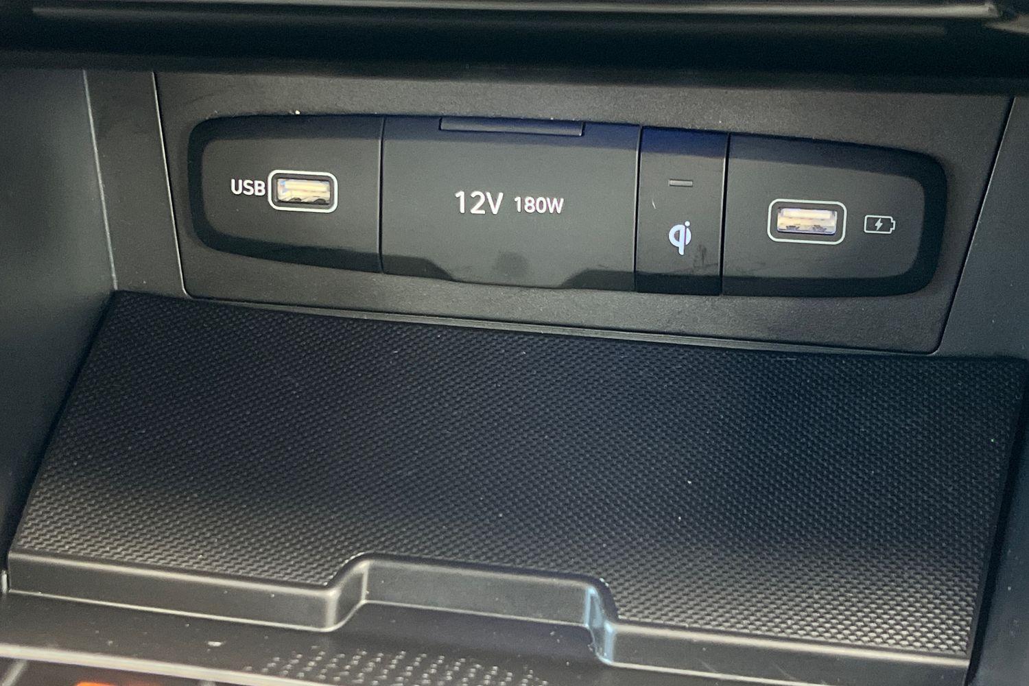 Hyundai TUCSON Photo 32