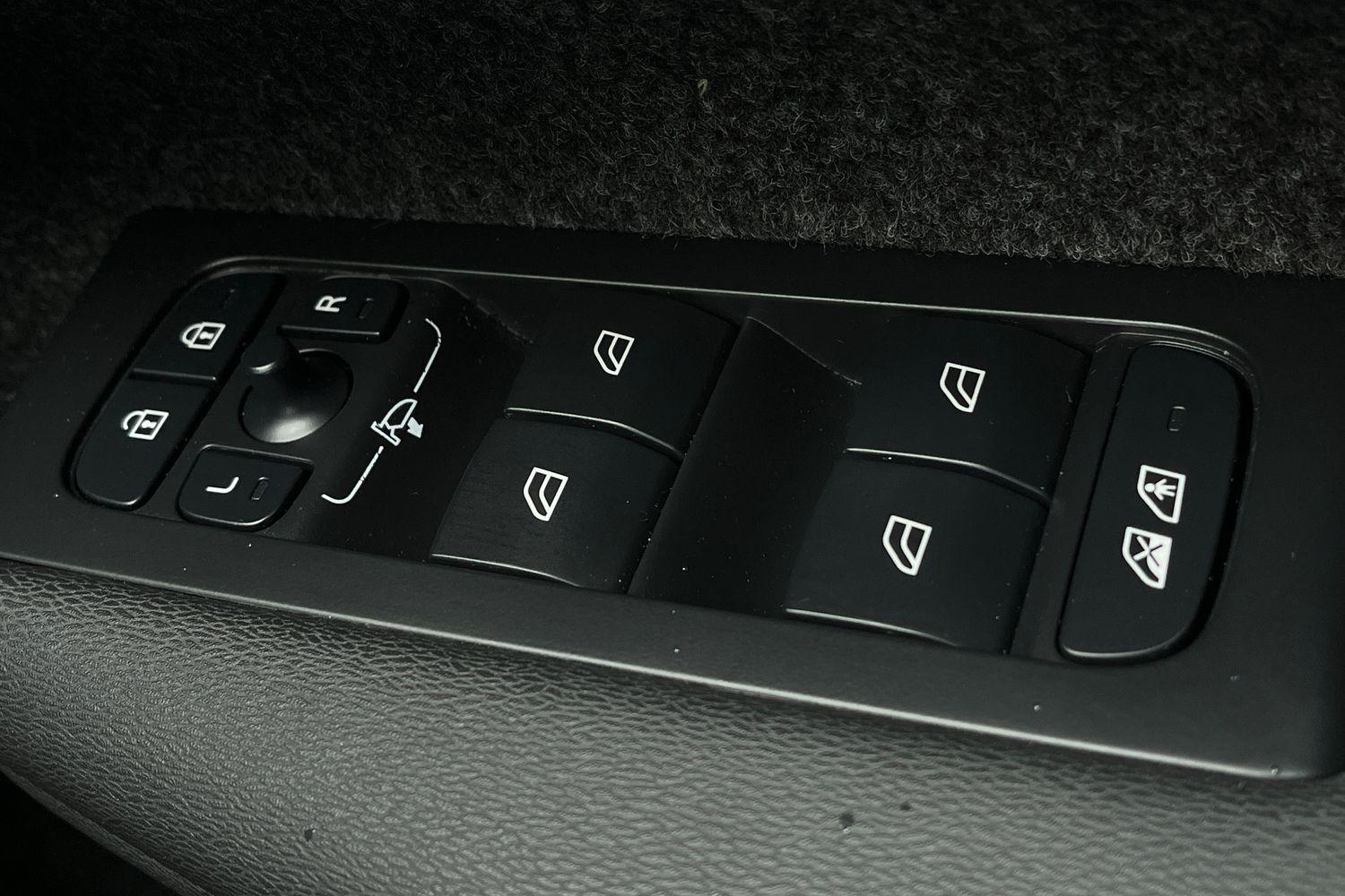 Volvo XC40 Photo 15