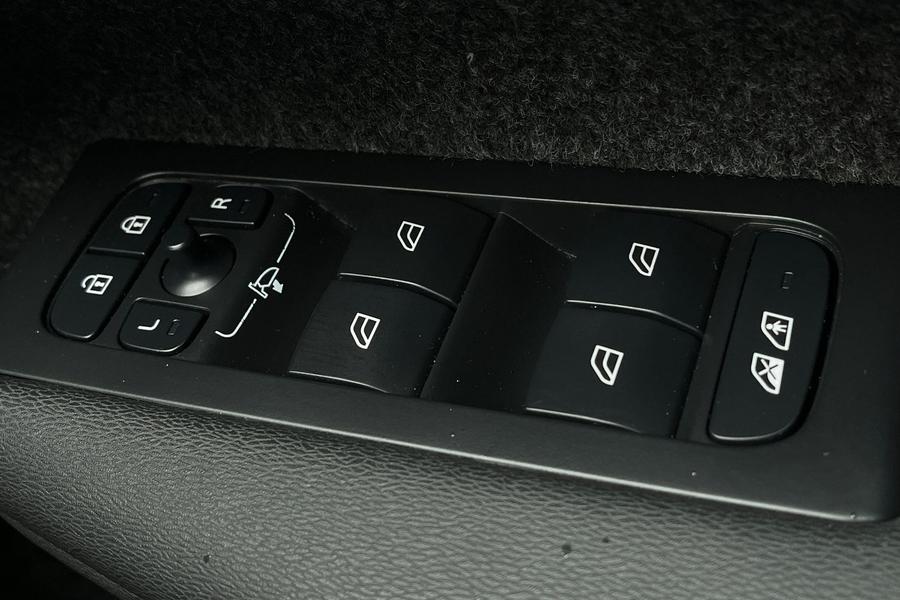 Volvo XC40 Photo autoimg-5f7613c9b95e272b5f673df51aa6a2d8749ee429.jpg
