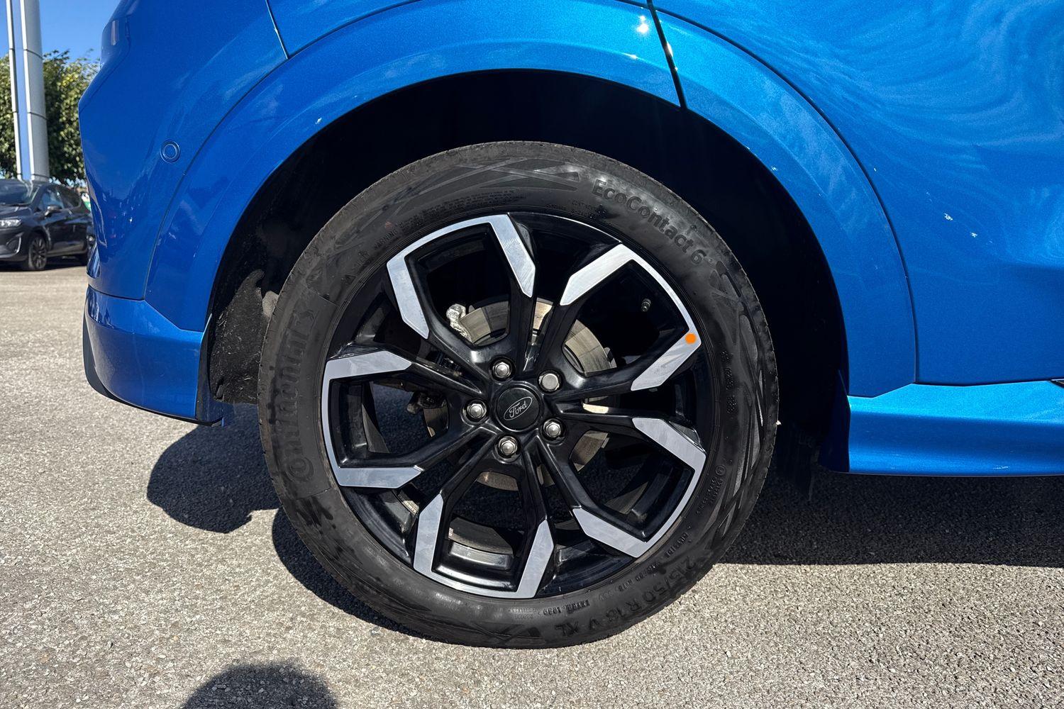 Ford PUMA Photo 7