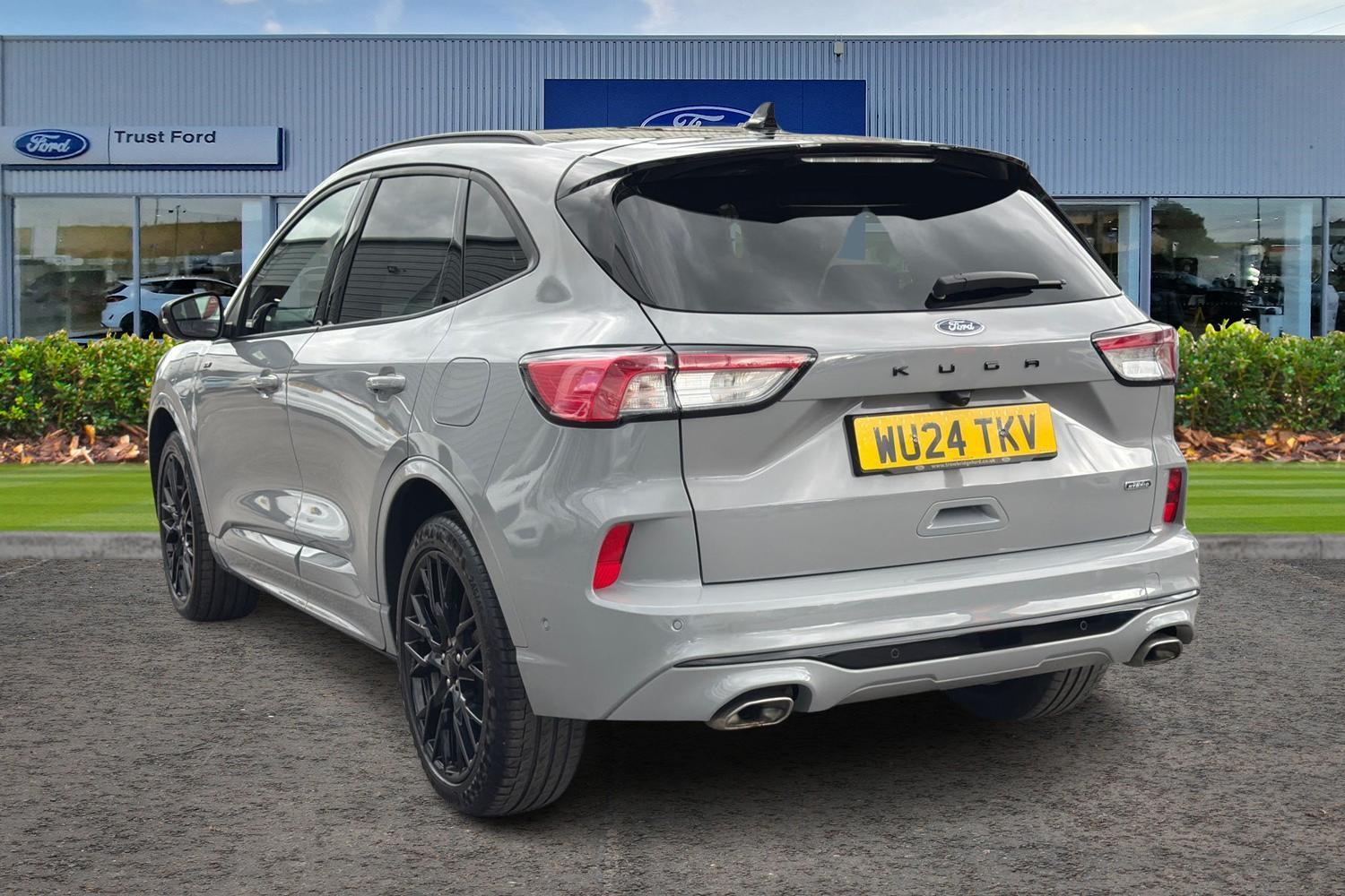 Ford KUGA Photo 1