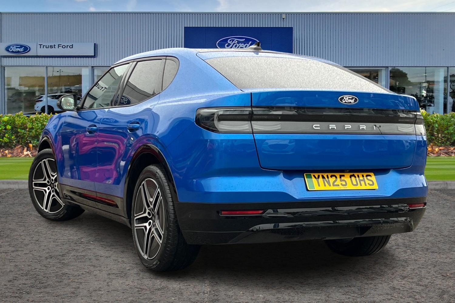Ford Capri Photo 1