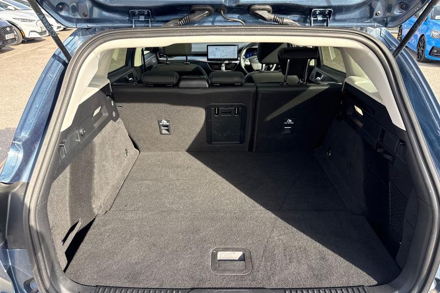 Ford FOCUS Photo autoimg-5f79c1406277006478650b759ee8b5461fe1c7aa.jpg