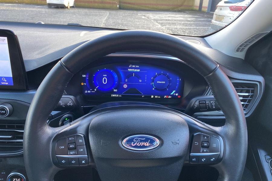 Ford FOCUS Photo autoimg-5f7eb5e0ef2916e949aa2cf872f1295933796c84.jpg