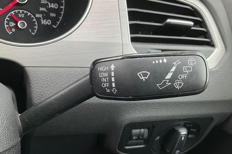Volkswagen GOLF SV Photo autoimg-5f7f16138a6080b7aaa6dc5e8d17a99fdfdc234e.jpg