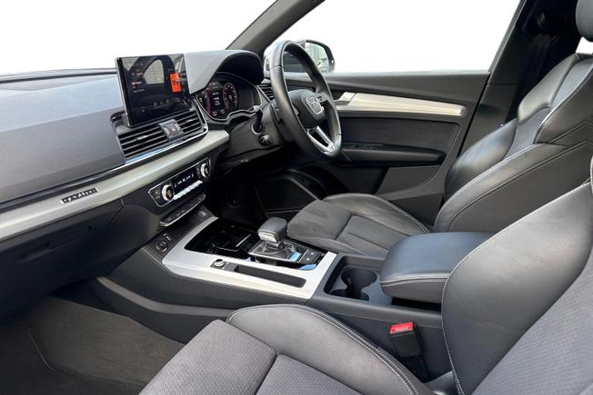 AUDI Q5 Photo 2