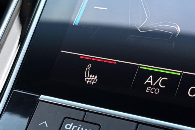 Audi Q7 Photo 35