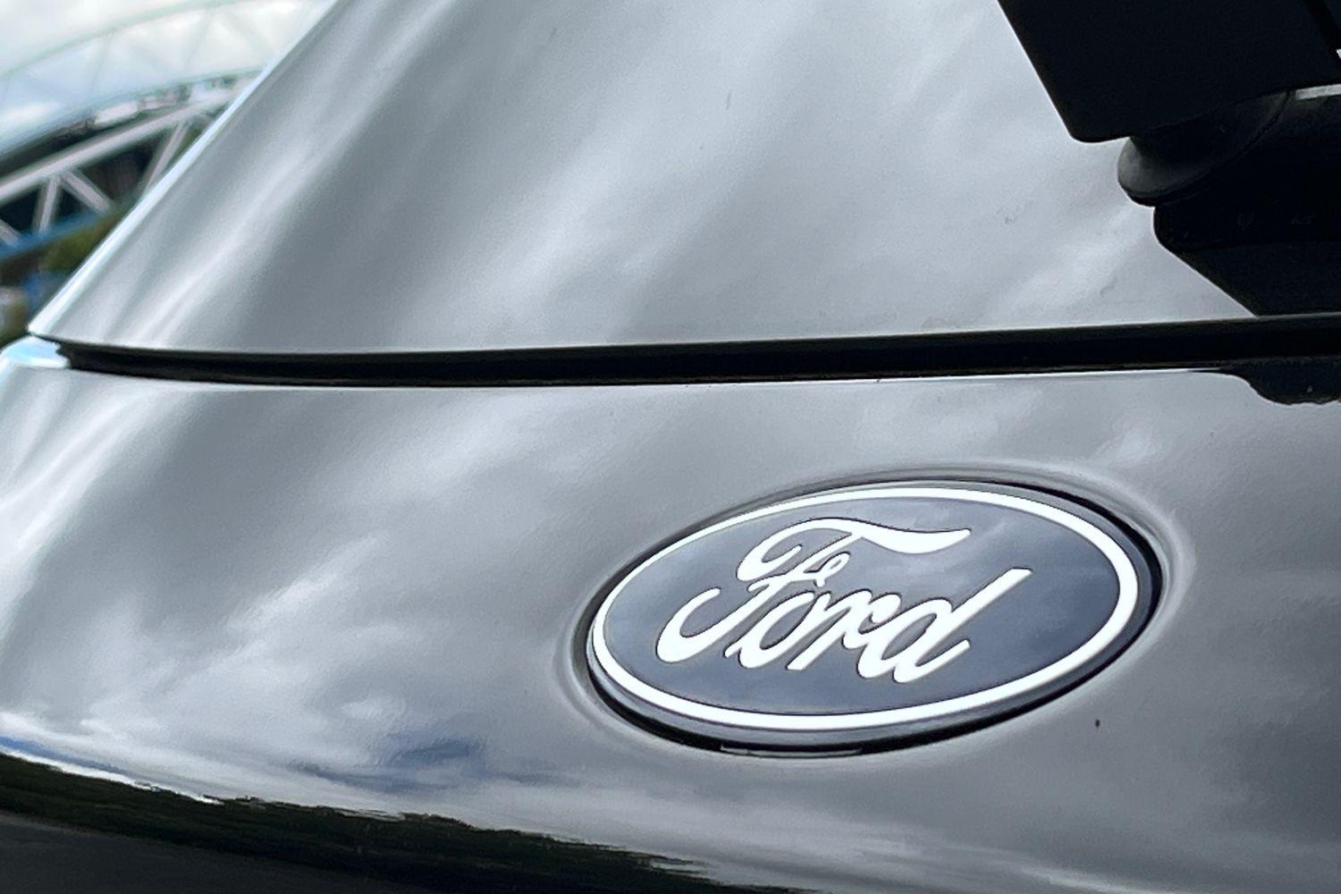 Ford KUGA Photo 39
