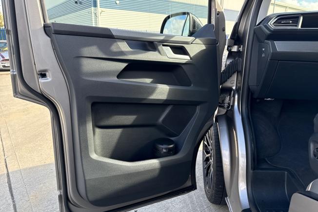 Volkswagen Caravelle Photo 47