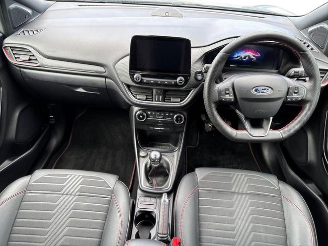 FORD Puma Photo 10