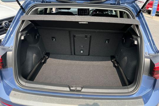 Volkswagen Golf Photo autoimg-5f87fe8e60f589ed7e9444b362fd0087638c6806.jpg