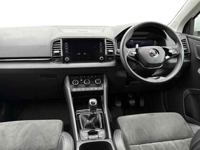 ŠKODA Karoq Photo 11