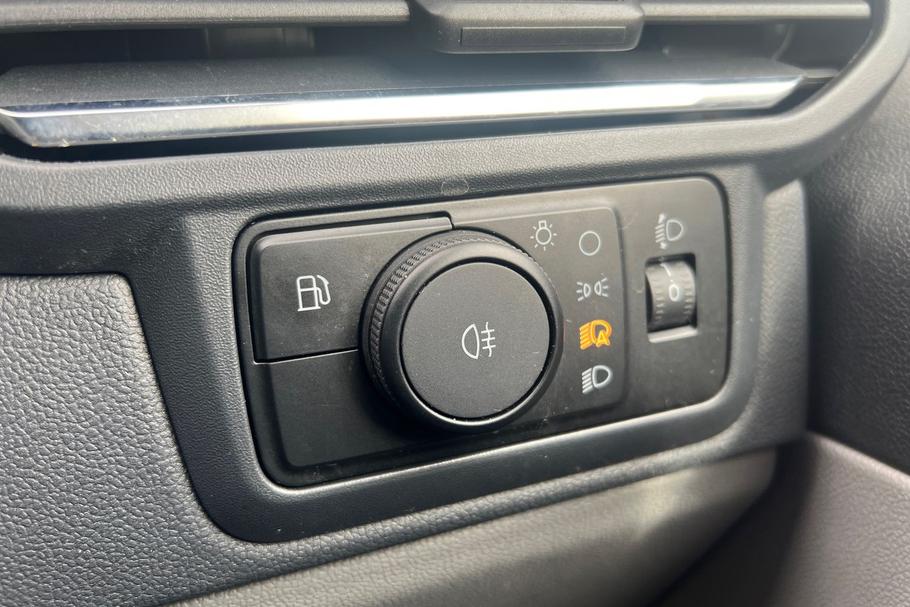 Used FORD TRANSIT CUSTOM MJ75TFN 33