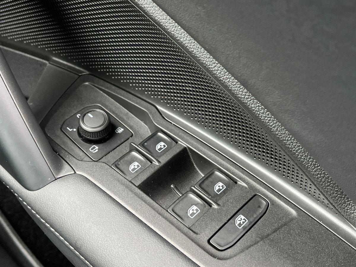 Volkswagen Tiguan Photo autoimg-5f992492cbb5d87ffa6cc2306f20c87002a37c68.jpg
