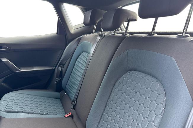 SEAT Arona Photo 9