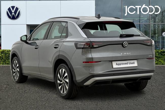VOLKSWAGEN T-Roc Photo 3