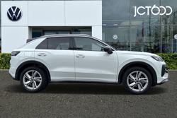 VOLKSWAGEN T-Roc Photo 4
