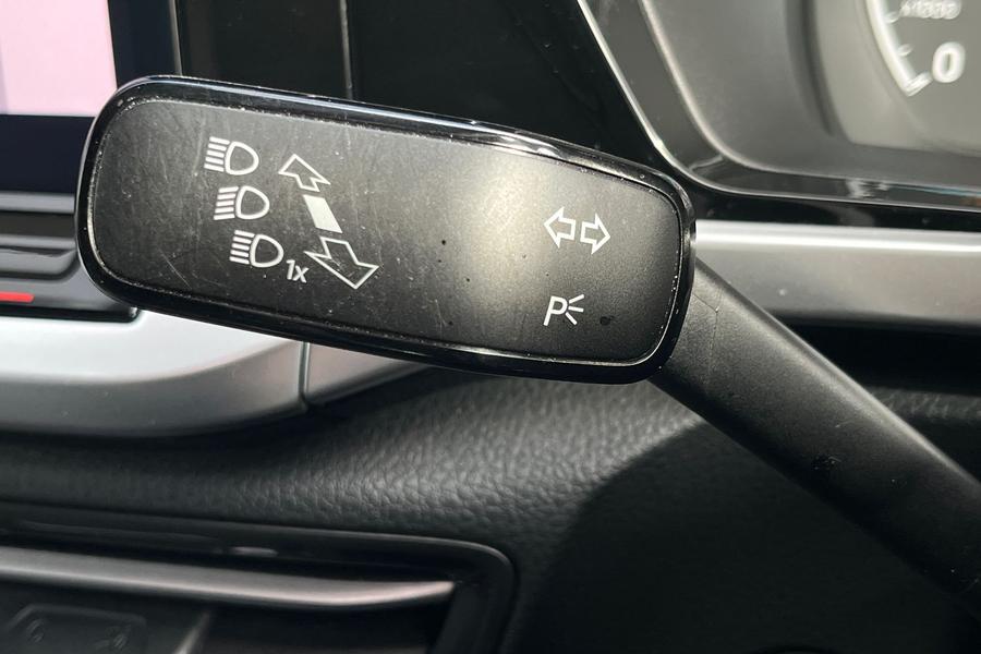 Ford TOURNEO CONNECT Photo autoimg-5faba3d8fa4069d3ac84c78920798e577a3857a2.jpg