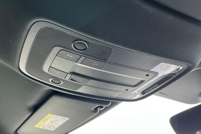 AUDI Q3 Photo 35