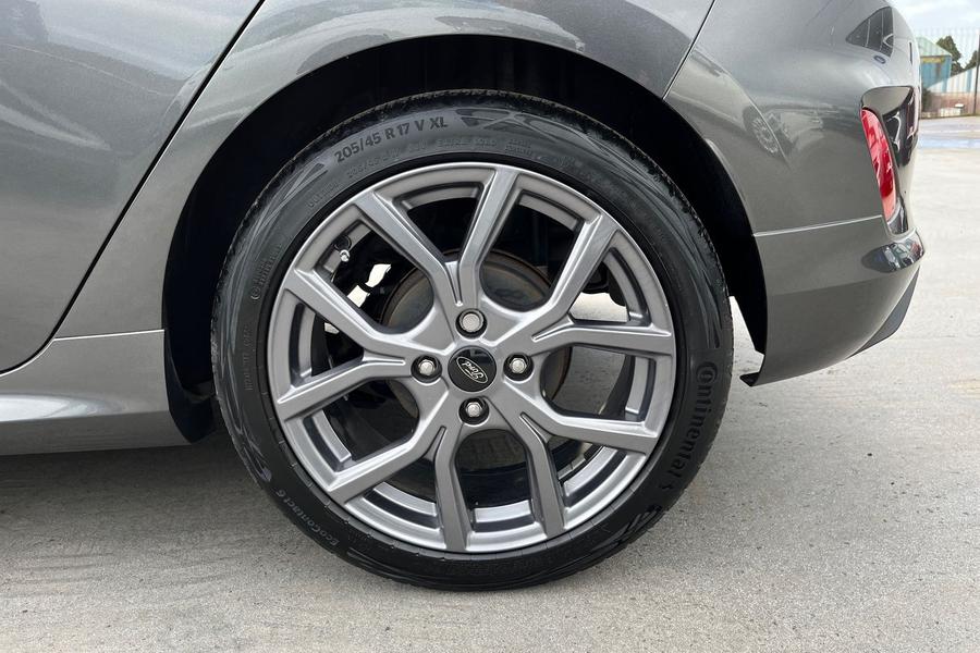 Ford FIESTA Photo autoimg-5fb238e71a76a800489aeb9d0698c8278c9e3c7a.jpg