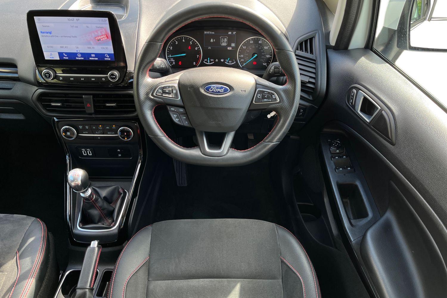 Ford ECOSPORT Photo 10