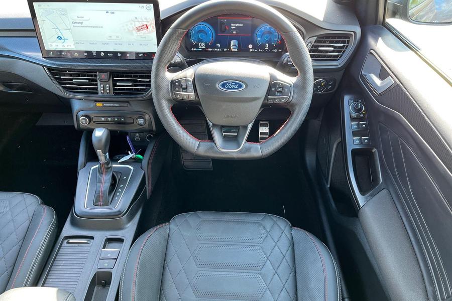 Ford FOCUS Photo autoimg-5fbb29bd5501958bf0ad83df5ebf7d8fdc1f8e0f.jpg