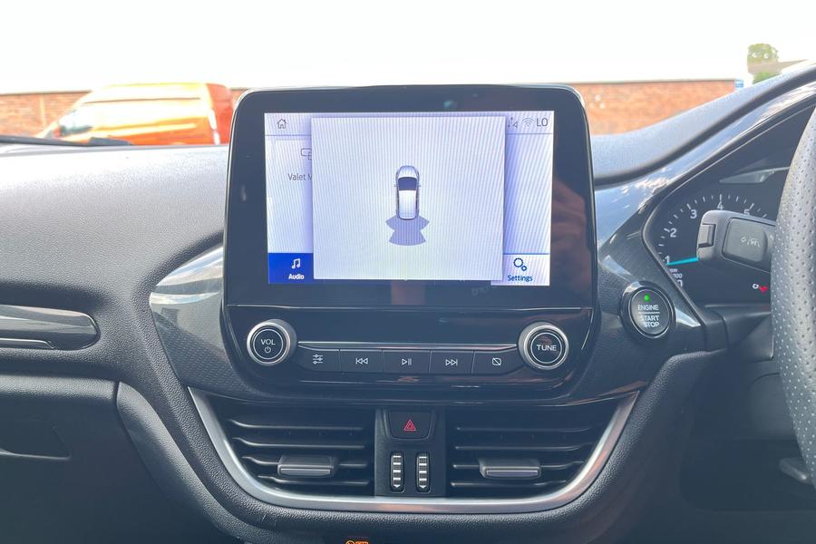 Ford Fiesta Photo autoimg-5fbc595b43387cdd6c666f6356d82cda1d321970.jpg