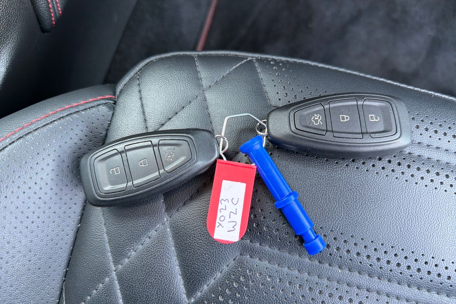 Ford FOCUS Photo 21