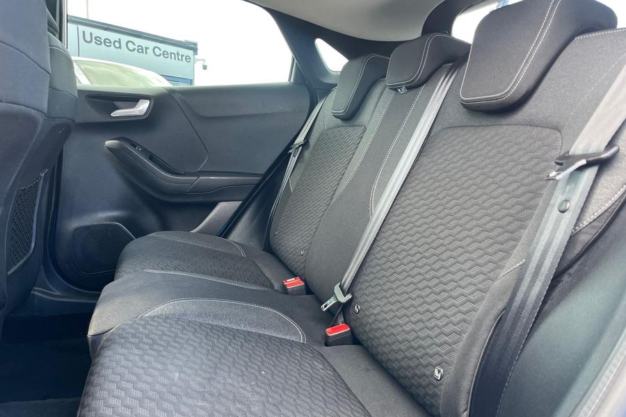 Ford PUMA Photo autoimg-5fbe8fa2131dccd51bdcbcee18ca121628f11eee.jpg