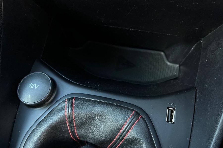 Ford Fiesta Photo autoimg-5fc0b7c7a4889a2412690b4da406cea262583bca.jpg