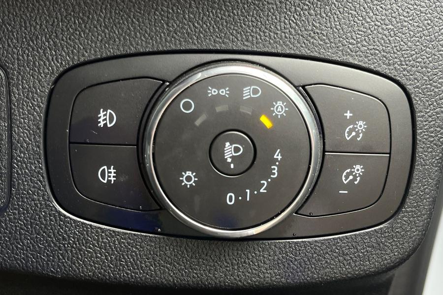 Ford PUMA Photo autoimg-5fcd18af46be0a62af66197200fd72c4b23dcb4f.jpg