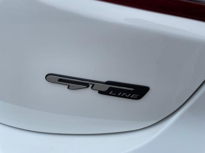 KIA Rio Photo 24