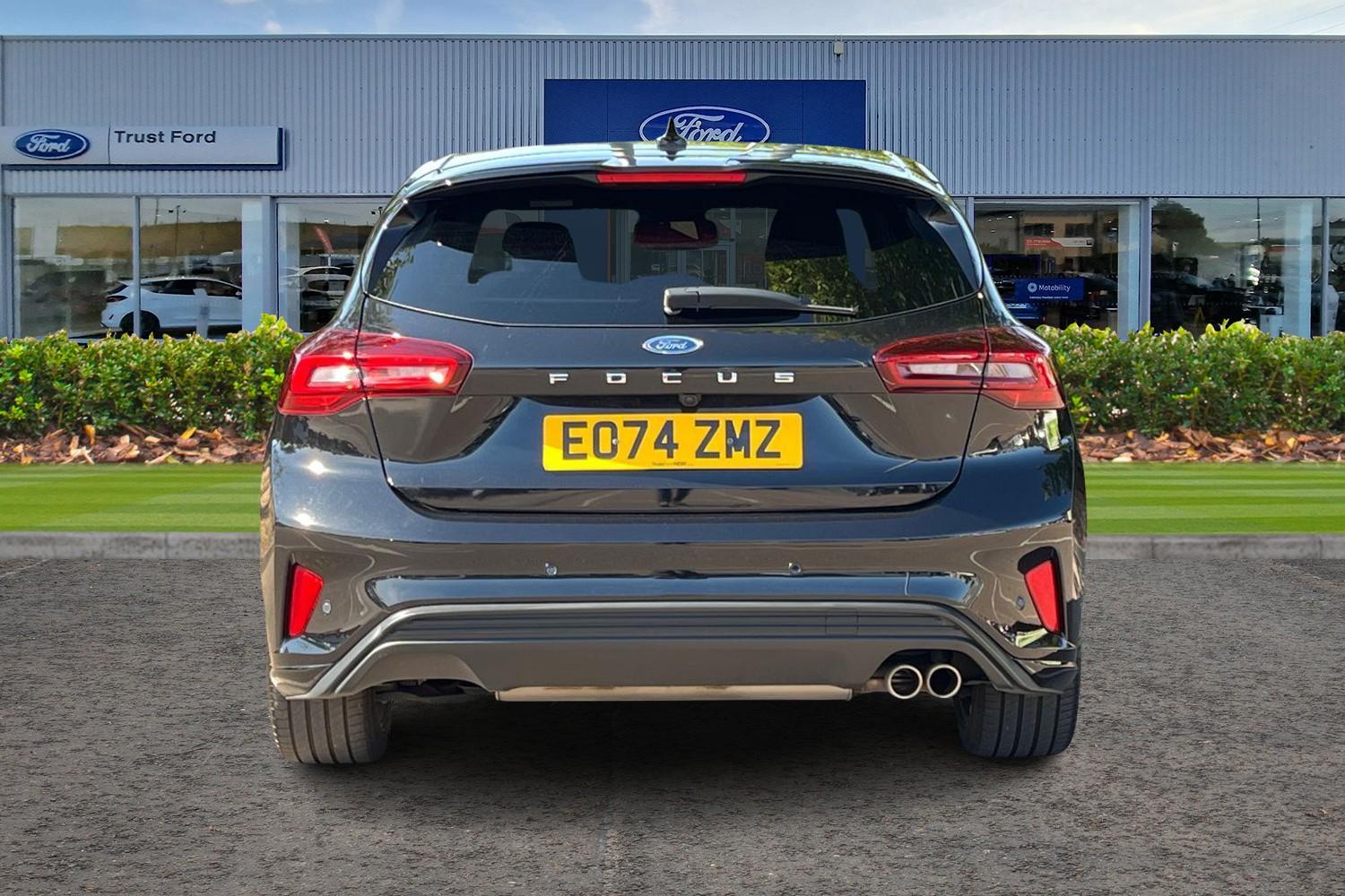 Ford Focus Photo 6
