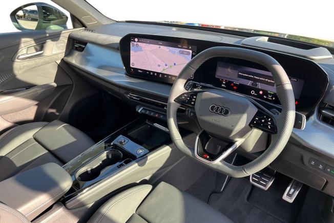 Audi Q3 Photo 6
