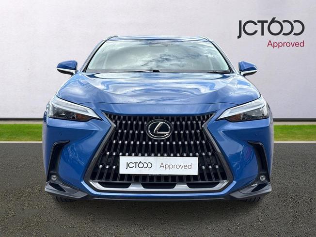 LEXUS Nx Photo 8