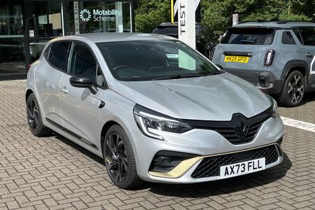 2023 RENAULT CLIO HATCHBACK ENGINEERED 14,035 MILES AUTOMATIC 2023 AX73FLL ONLY 15,995 FINANCE 269.51 RENAULT... photo
