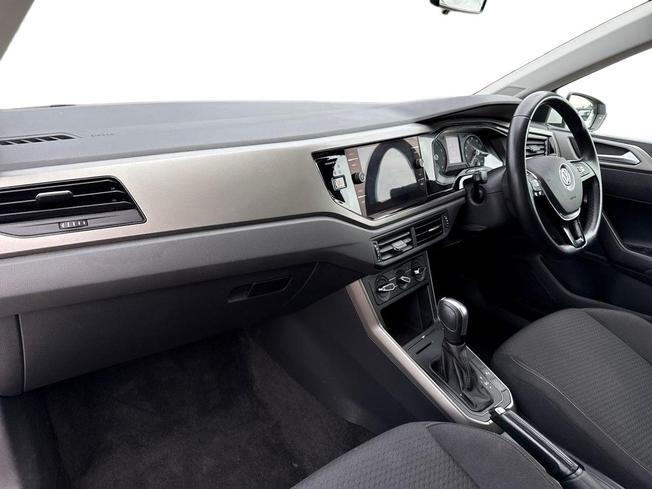 Volkswagen Polo Photo 2