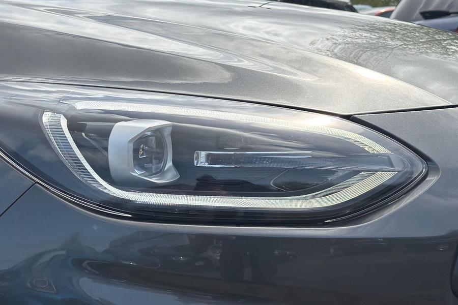 Ford FIESTA Photo autoimg-5fdaa5f284409e9111c42a53830cd2298a00a7a8.jpg