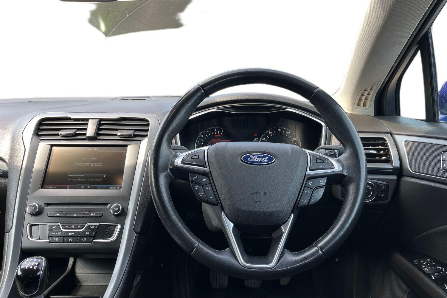 Ford MONDEO Photo 10