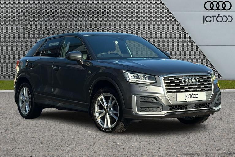 Used AUDI Q2