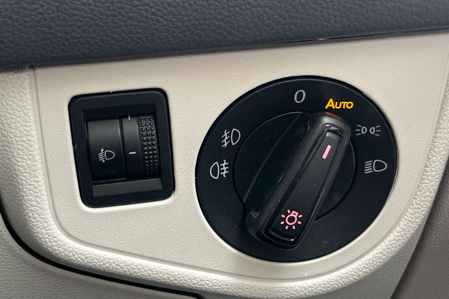Volkswagen POLO Photo 39