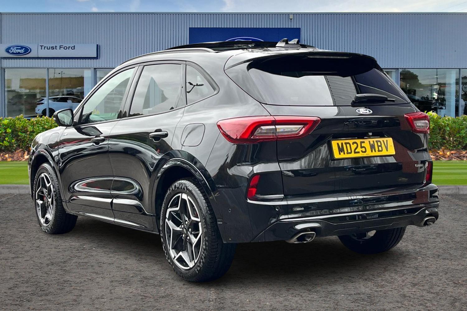 Ford Kuga Photo 1