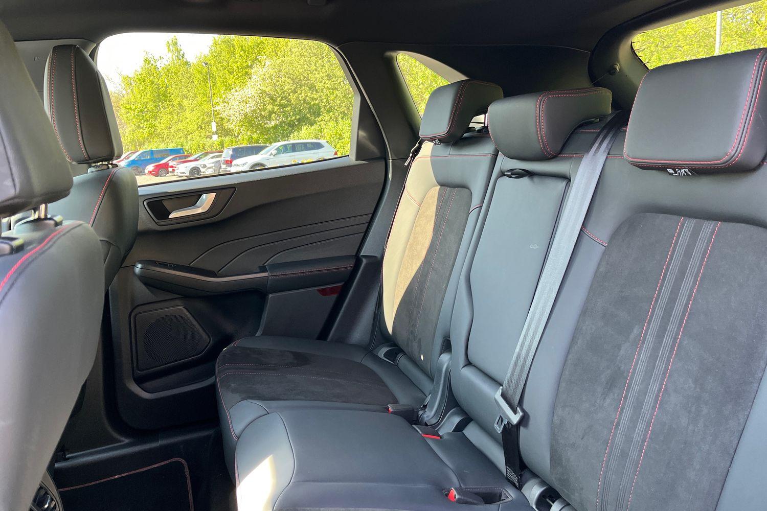 Ford KUGA Photo 34