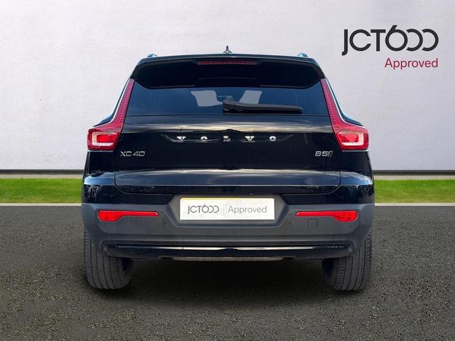 VOLVO Xc40 Photo 7