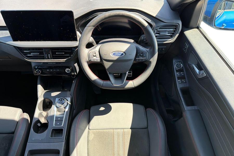 Ford KUGA Photo autoimg-5fe9e960d389501ceb24bdad2d9c4ba4041ce884.jpg