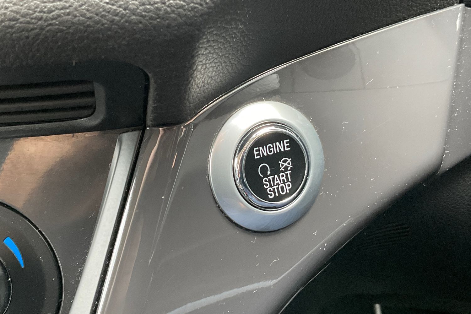 Ford KUGA Photo 27
