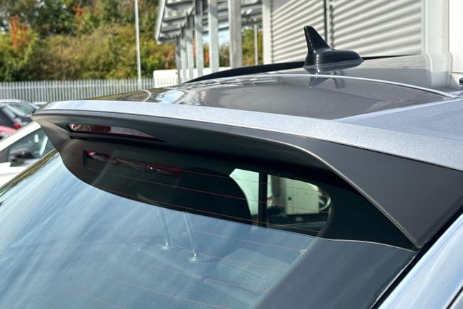 VOLKSWAGEN T-Roc Photo 48