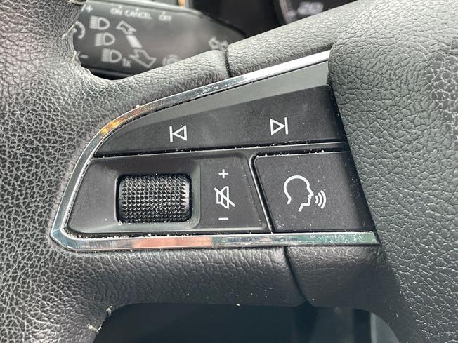 SEAT Arona Photo 42