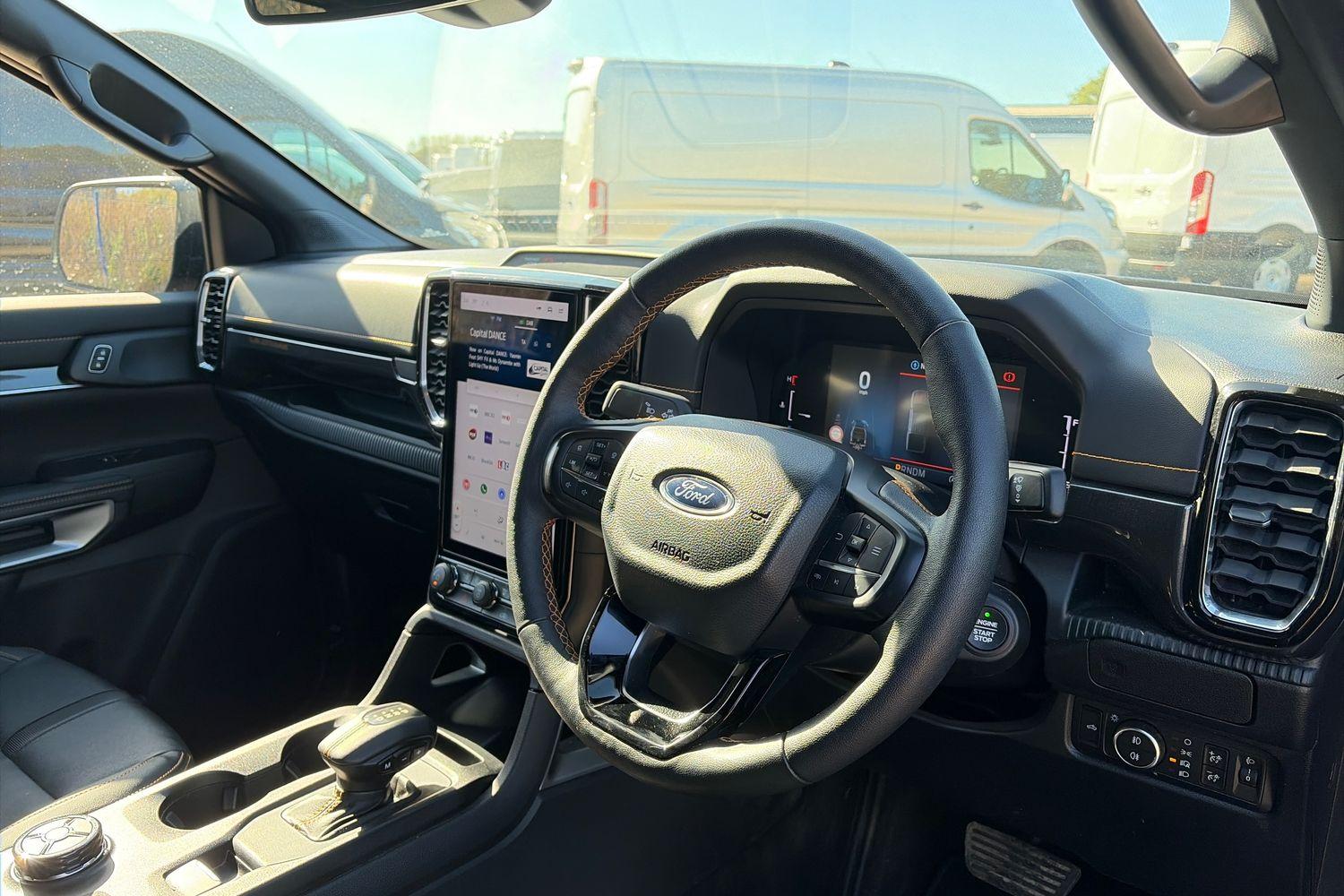 Ford RANGER Photo 13