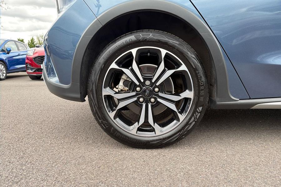 Ford FOCUS Photo autoimg-5ffcb29c1f0dd9ba3f260cd15472aa9a03f06b83.jpg